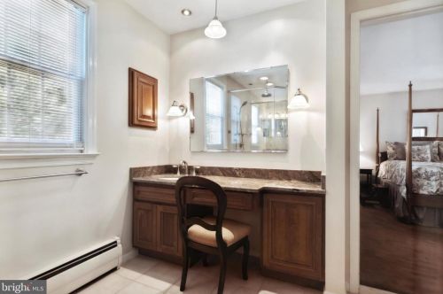 2195 Terwood Rd, Huntingdon Valley PA 19006-5509 exterior