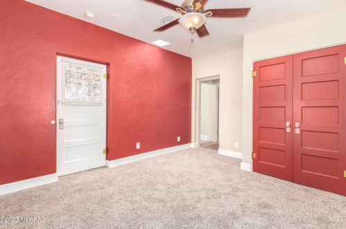 1325 8 St, Tucson AZ 85719-5517 exterior