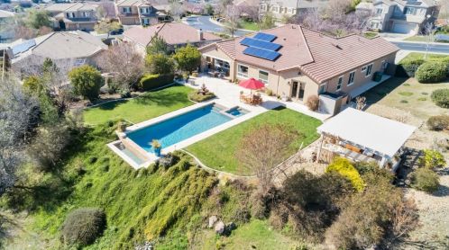 1403 Souza Dr, Folsom CA 95762-7559 exterior