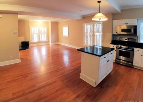 14 Haviland St, Norwalk, CT 06854-3087