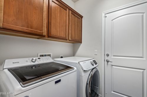 28705 21st Ave, Phoenix AZ 85027-3419 exterior