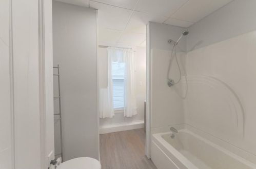 154 Grv St, Woonsocket RI 02895-5305 exterior