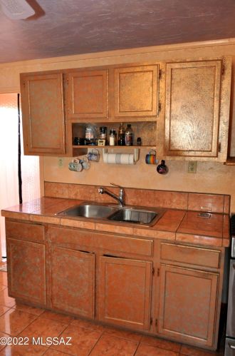 4114 Monte Vis Dr, Tucson AZ 85712-5516 exterior