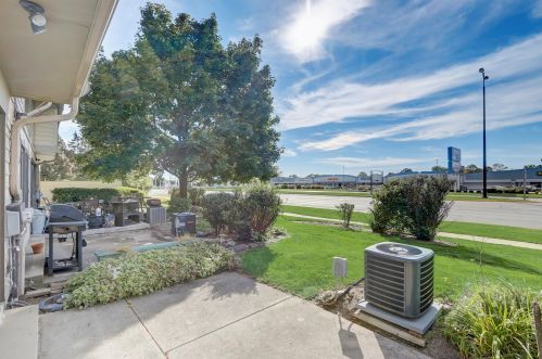 5592 27, Milwaukee WI 53221-4106 exterior