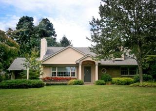 241 Murry Hill Dr, Lancaster PA  17601-4111 exterior