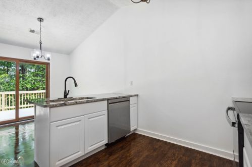 5442 Glen Haven Dr, Atlanta GA  30349-6481 exterior