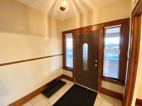 3009 12th St, Milwaukee WI 53215-3822 exterior