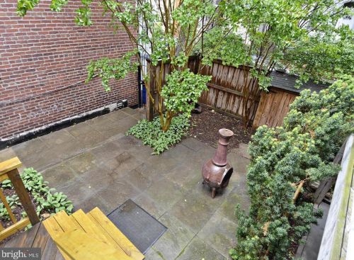 625 Q St, Washington DC 20001-3406 exterior