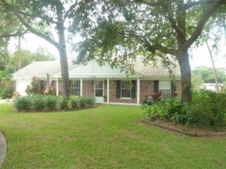 9305 Norfolk St, Tampa, FL 33615-2747