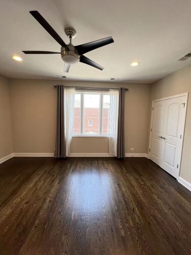 3831 Hermitage Ave, Chicago IL 60640-1127 exterior