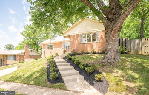 4033 27th St, Arlington, VA 22207-5236