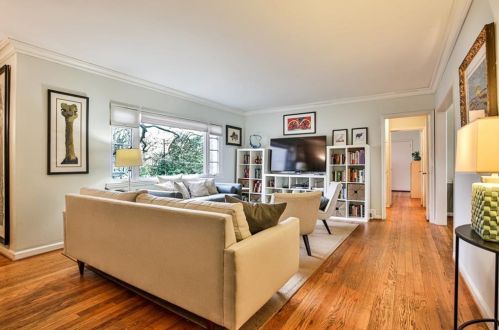 1110 Briarcliff Rd, Atlanta GA 30306-2651 exterior