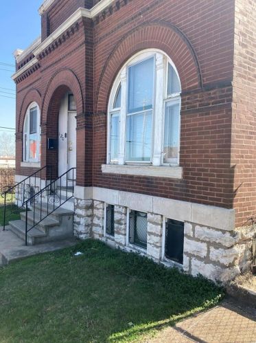 120 Hvn St, Saint Louis MO 63116-2829 exterior