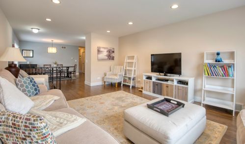 8410 Brodman Ave, Chicago IL 60656-4218 exterior