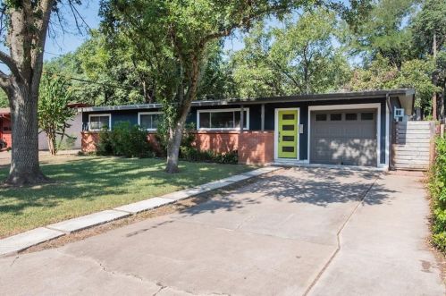 4702 Everglade Dr, Austin TX  78745-1715 exterior