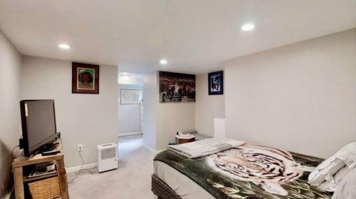 1172 Smith St, Providence RI  02908-2034 exterior