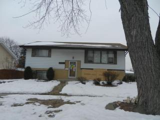 11960 Kedvale Ave, Chicago, IL 60803-1713