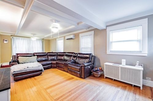 103 Birchwood Ave, Springfield MA  01106-1107 exterior