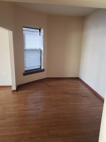 3719 Lexington St, Chicago, IL 60624-3645