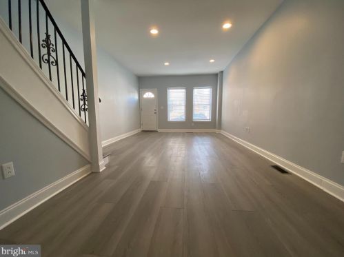 2671 Livingston St, Philadelphia PA 19134-5319 exterior