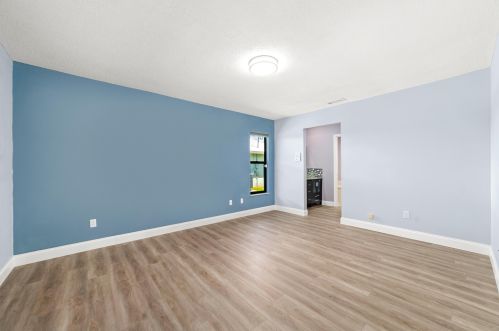 117 Sagamore Ter, Fort Pierce FL 34983-1262 exterior