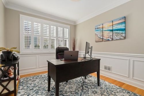 828 Colfax Ave, Elmhurst IL 60126-4535 exterior