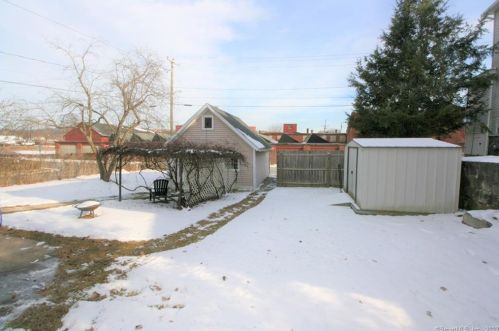 79 Pulaski St, Torrington CT 06790-4638 exterior