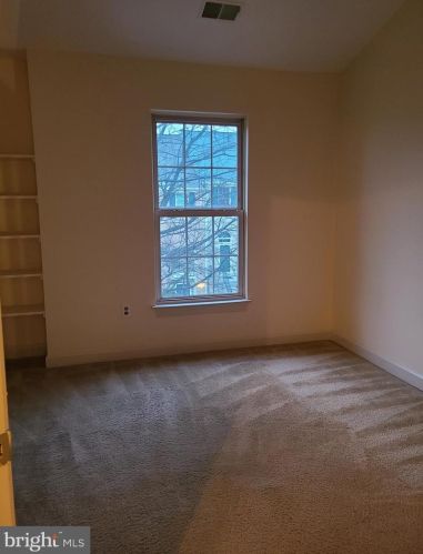 2120 Wagon Trail Pl, Silver Spring, MD 20906-6331