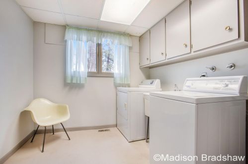 653 Andover St, Grand Rapids MI 49548-7608 exterior