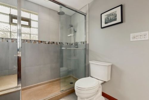 5340 Cullom Ave, Chicago IL 60641-1313 exterior