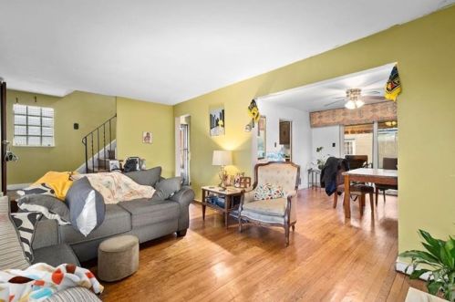 408 Cato St, Pittsburgh PA 15213-4454 exterior