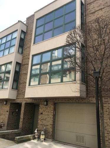 761 Melrose St, Chicago IL  60657-3417 exterior