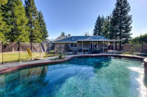 117 Sombrero Way, Folsom CA 95630-2223 exterior