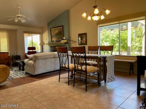 9602 Minnesota Ave, Chandler AZ 85248-6618 exterior