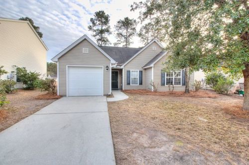 8 Wiregrass Way, Bluffton, SC 29910-7912