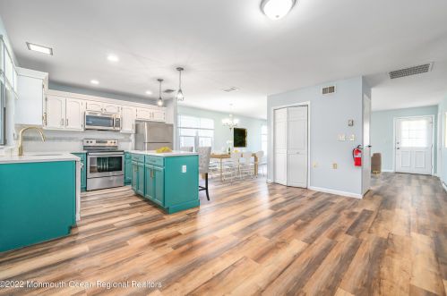 37 Elmswell Ave, Lakehurst NJ 08759-6813 exterior