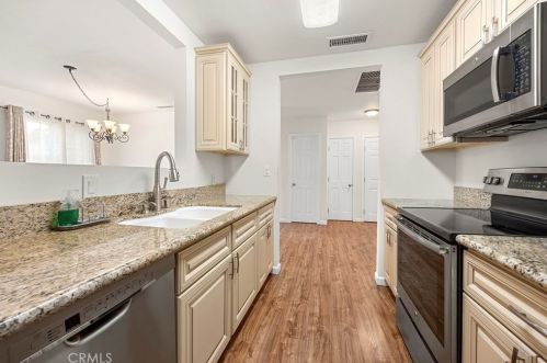 1324 Kroeger Ave, Fullerton CA exterior