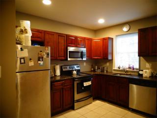 1156 Dorrance St, Philadelphia PA  19146-2912 exterior