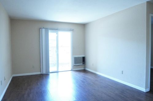 107 Monte Verano Ct, San Jose CA 95116-2658 exterior