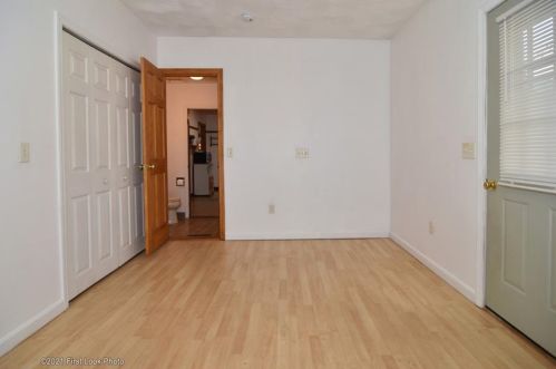 18 Atwells Ave, Providence RI 02909-1026 exterior