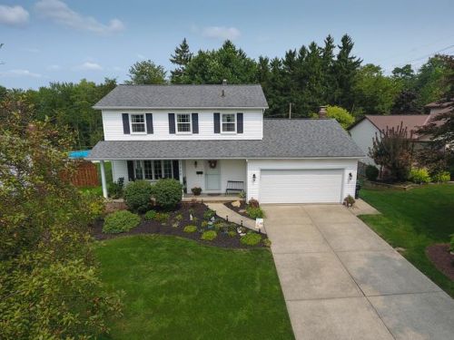 7350 Royalview Dr, Cleveland OH  44129-6435 exterior