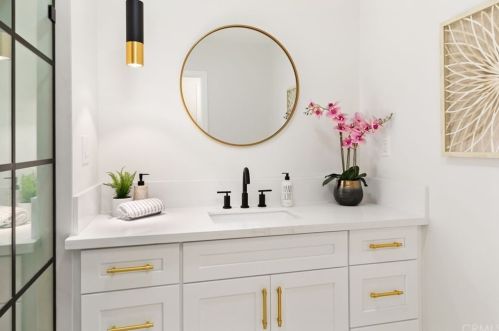 13422 Epping Way, Tustin CA  92780-4743 exterior