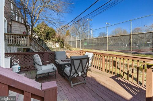 8135 Ardleigh St, Philadelphia PA  19118-3411 exterior