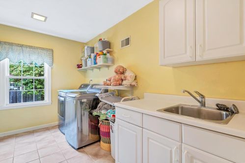 55 Orch Ln, Saint Louis MO 63122-6919 exterior