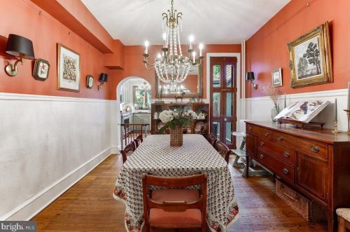 2045 Brandywine St, Philadelphia PA  19130-3204 exterior