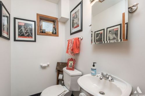 907 Racine Ave, Chicago IL 60643-5402 exterior