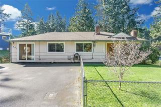 841 195th St, Seattle WA  98155-2254 exterior