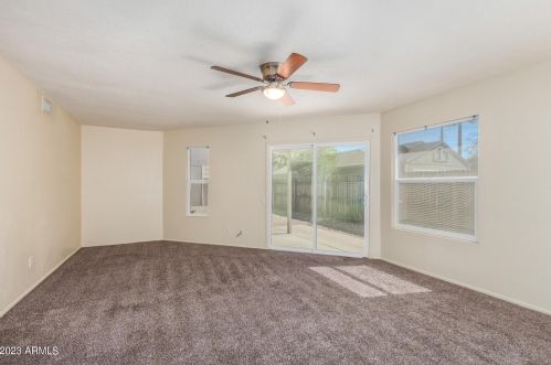 7027 43rd Way, Phoenix AZ  85042-8928 exterior