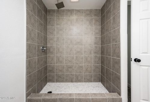 3315 Christy Dr, Phoenix AZ  85029-4230 exterior