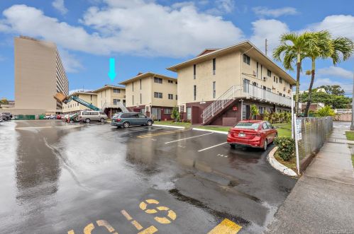 823 Ala Lilikoi St, Honolulu, HI 96818-2420